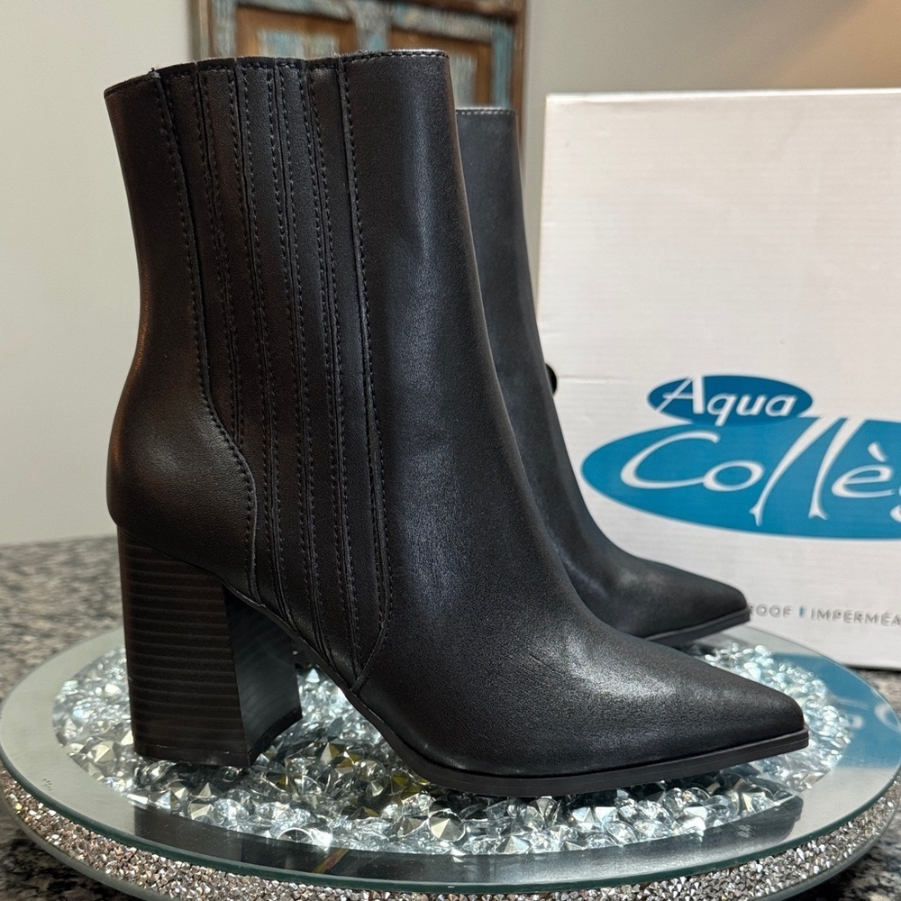 Aqua leather waterproof Black pointed toe heeled Ankle Booties NWT 6